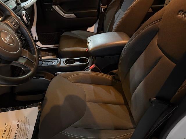 2018 Jeep Wrangler JK Unlimited Sahara 4x4