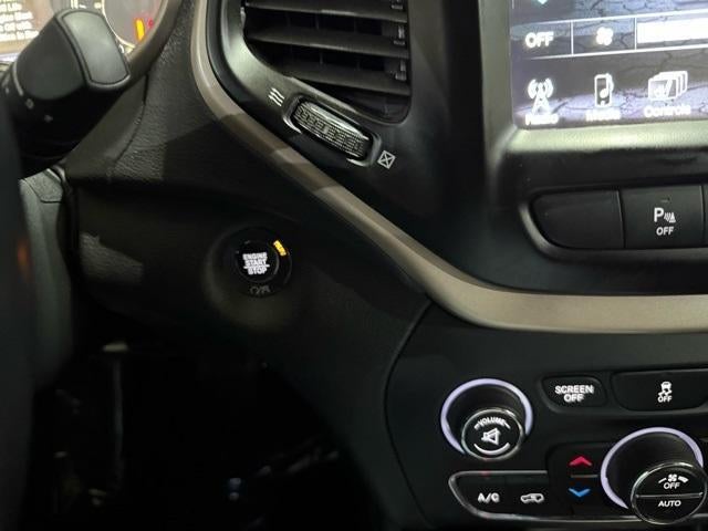 2018 Jeep Cherokee Limited FWD