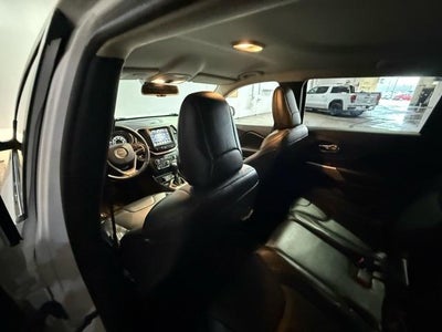 2018 Jeep Cherokee Limited FWD