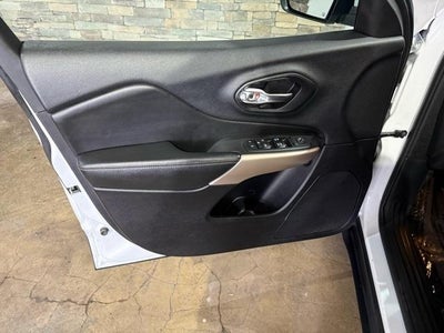 2018 Jeep Cherokee Limited FWD