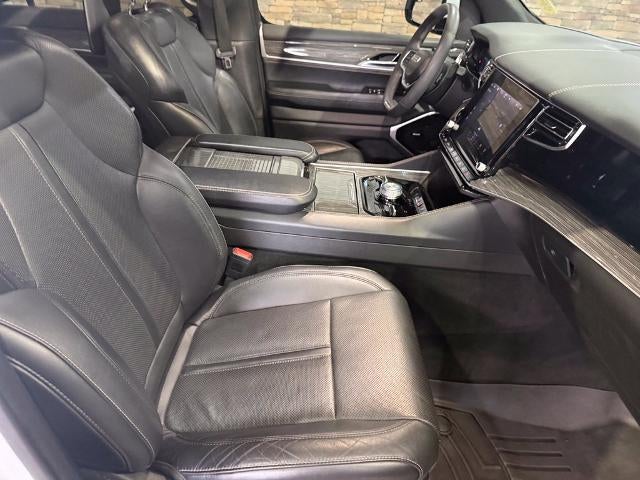 2022 Jeep Wagoneer Series III 4x4