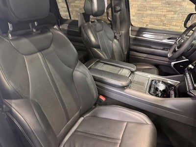 2022 Jeep Wagoneer Series III 4x4