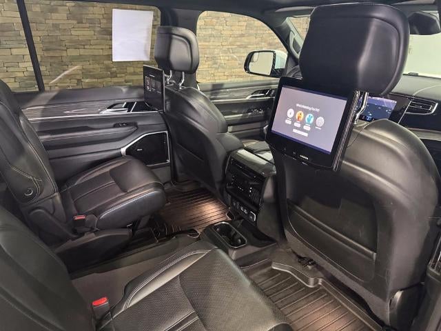 2022 Jeep Wagoneer Series III 4x4