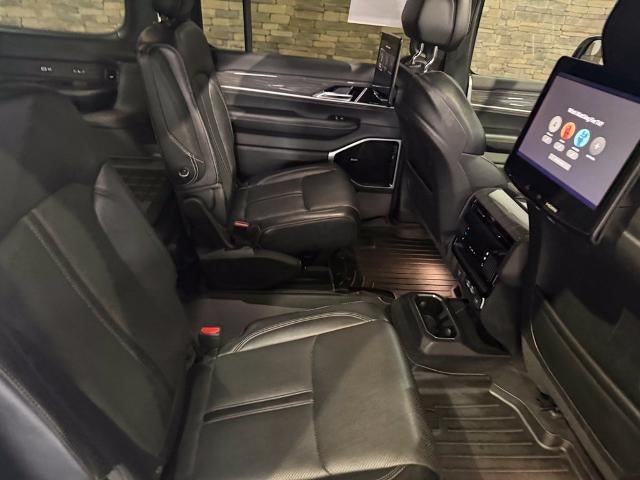2022 Jeep Wagoneer Series III 4x4