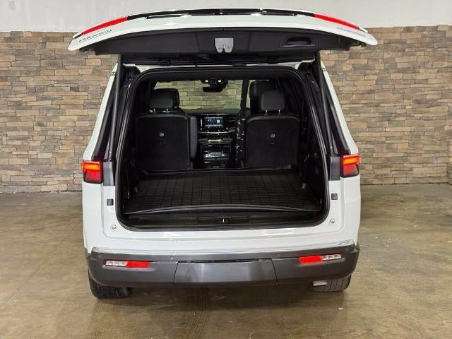 2022 Jeep Wagoneer Series III 4x4