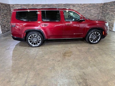 2022 Jeep Wagoneer Series III 4x4