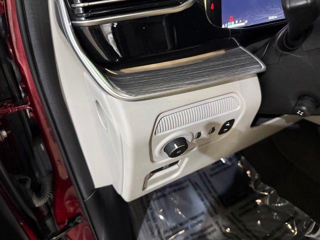 2022 Jeep Wagoneer Series III 4x4