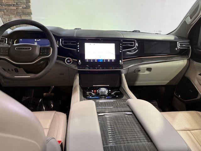 2022 Jeep Wagoneer Series III 4x4