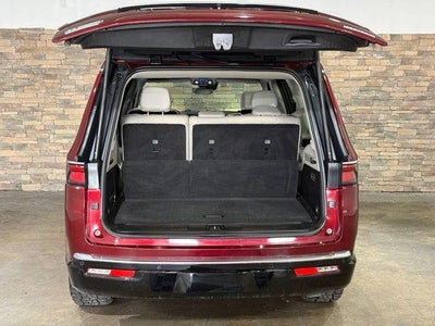 2022 Jeep Wagoneer Series III 4x4