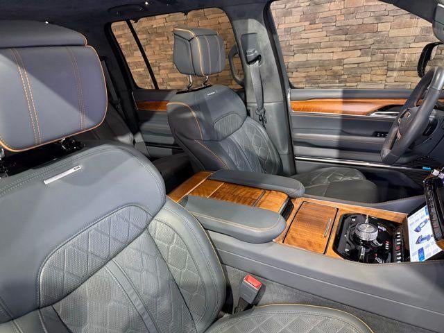 2022 Jeep Grand Wagoneer Series III 4x4