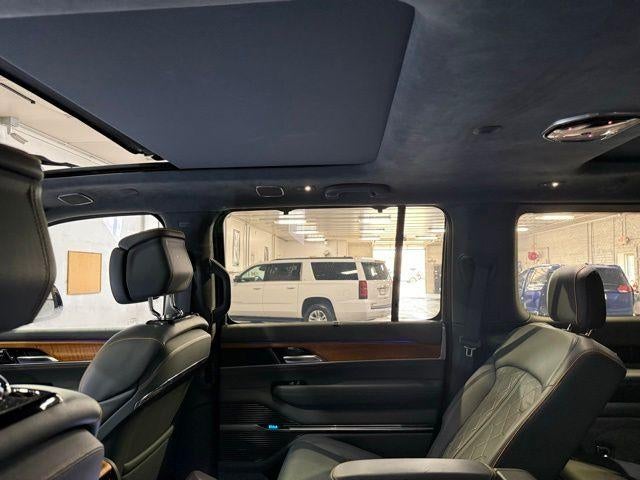 2022 Jeep Grand Wagoneer Series III 4x4