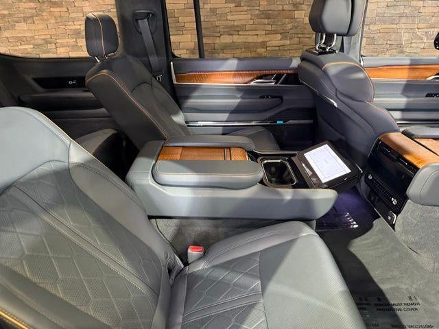 2022 Jeep Grand Wagoneer Series III 4x4