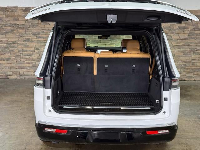 2023 Jeep Grand Wagoneer Series III 4x4