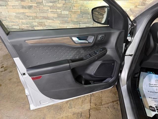 2020 Ford Escape Titanium AWD