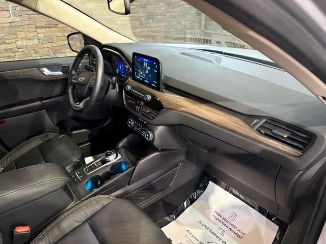 2020 Ford Escape Titanium AWD