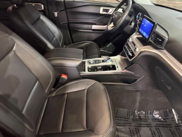 2024 Ford Explorer XLT 4WD