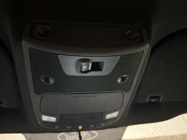 2017 Ford F-150 Lariat 4WD SuperCrew 5.5' Box