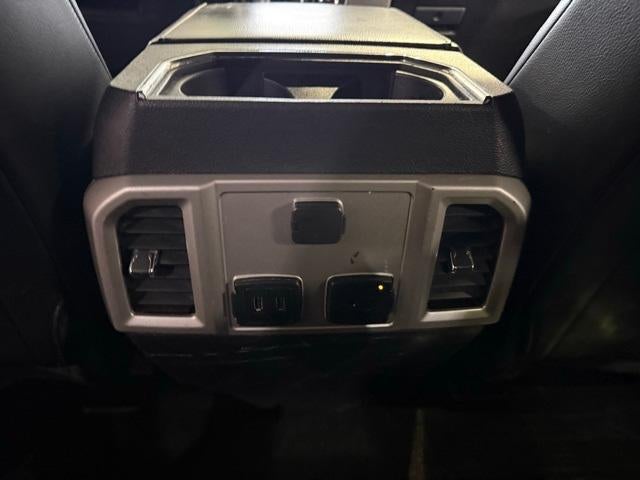 2017 Ford F-150 Lariat 4WD SuperCrew 5.5' Box