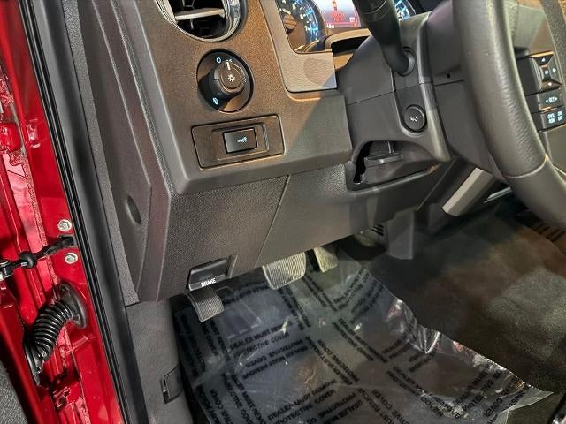 2012 Ford F-150 2WD SuperCrew 5-1/2 Ft Box XLT