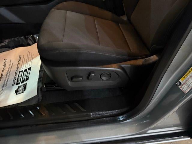 2024 Chevrolet Colorado Crew Cab Short Box 2-Wheel Drive Work Truck