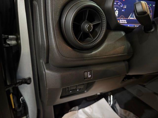 2024 Chevrolet Colorado Crew Cab Short Box 2-Wheel Drive Work Truck