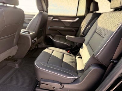 2024 GMC Acadia AWD Denali