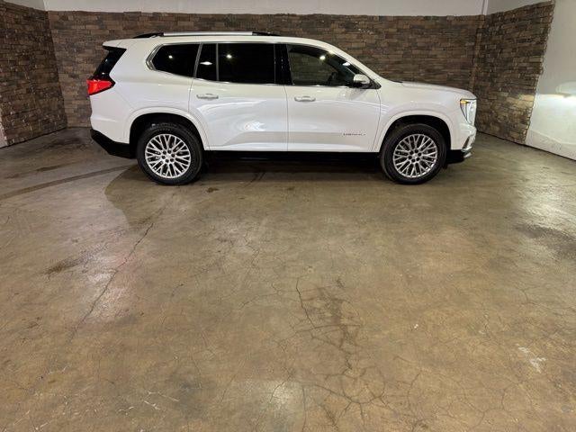 2025 GMC Acadia AWD Denali