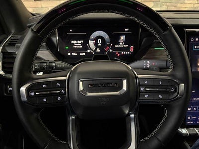 2025 GMC Acadia AWD Denali