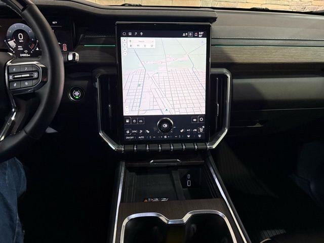 2025 GMC Acadia AWD Denali