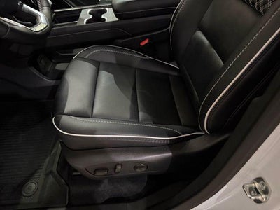 2025 GMC Acadia AWD Denali