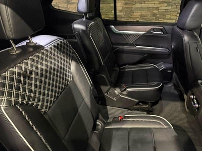 2025 GMC Acadia AWD Denali