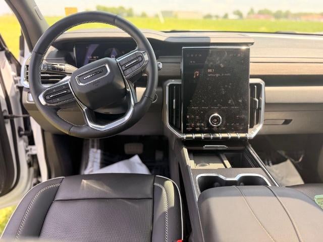 2025 GMC Acadia AWD Denali