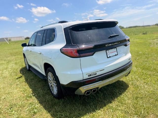 2025 GMC Acadia AWD Denali
