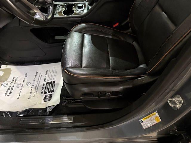2020 GMC Acadia AWD AT4
