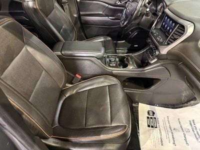 2020 GMC Acadia AWD AT4