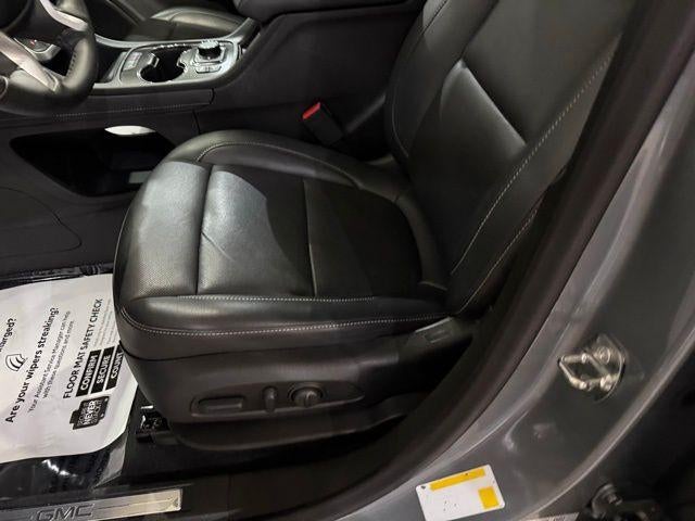 2023 GMC Acadia FWD SLT