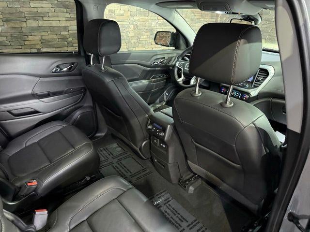 2023 GMC Acadia FWD SLT