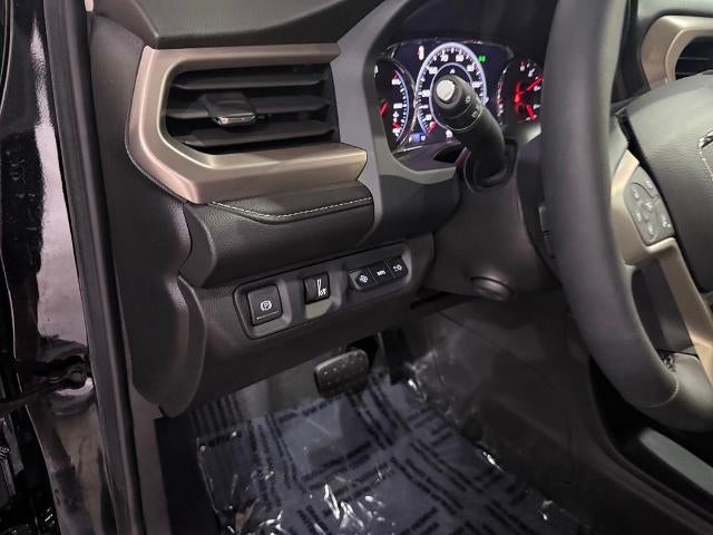 2023 GMC Acadia AWD Denali