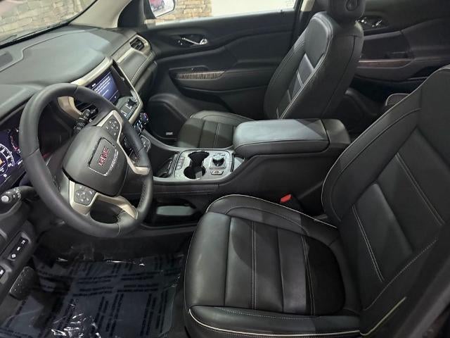 2023 GMC Acadia AWD Denali