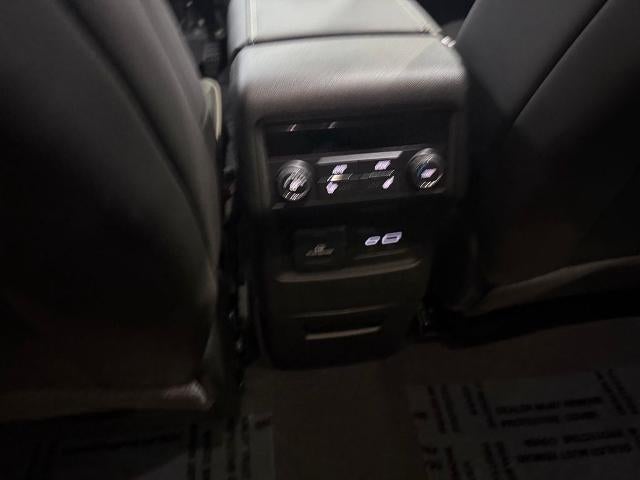 2023 GMC Acadia AWD Denali