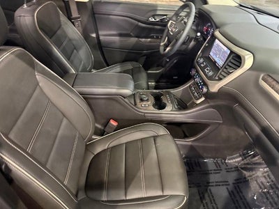 2023 GMC Acadia AWD Denali