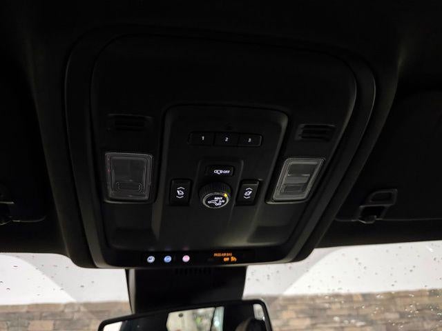2023 GMC Yukon 4WD 4dr SLT