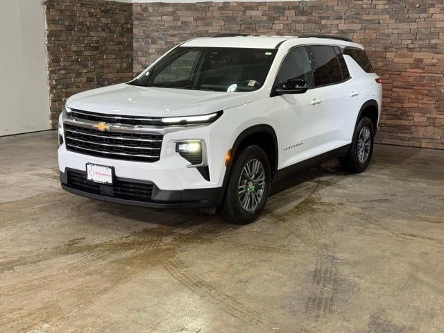 2025 Chevrolet Traverse LT w/1LT
