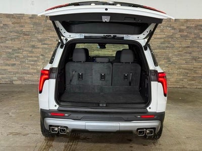 2025 Chevrolet Traverse LT w/1LT