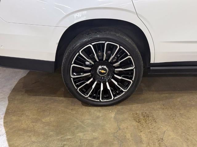 2025 Chevrolet Tahoe 4WD High Country