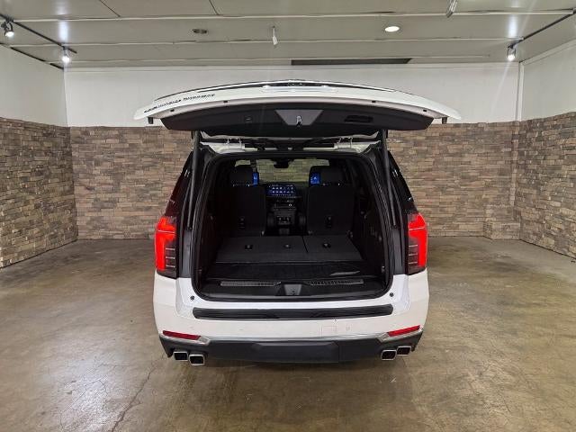2025 Chevrolet Tahoe 4WD High Country