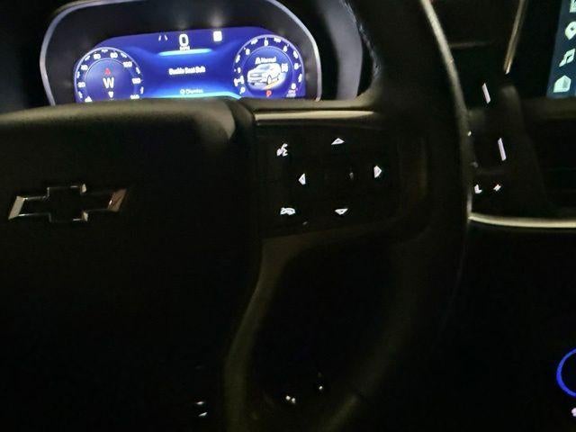 2022 Chevrolet Suburban 4WD RST