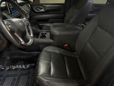 2022 Chevrolet Suburban 4WD RST