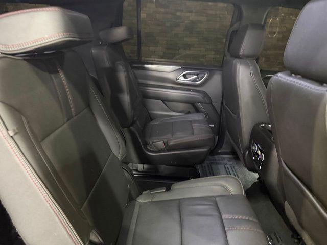 2022 Chevrolet Suburban 4WD RST