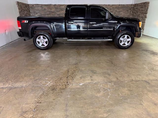 2011 GMC Sierra 2500 HD Crew Cab Standard Box 4-Wheel Drive Denali